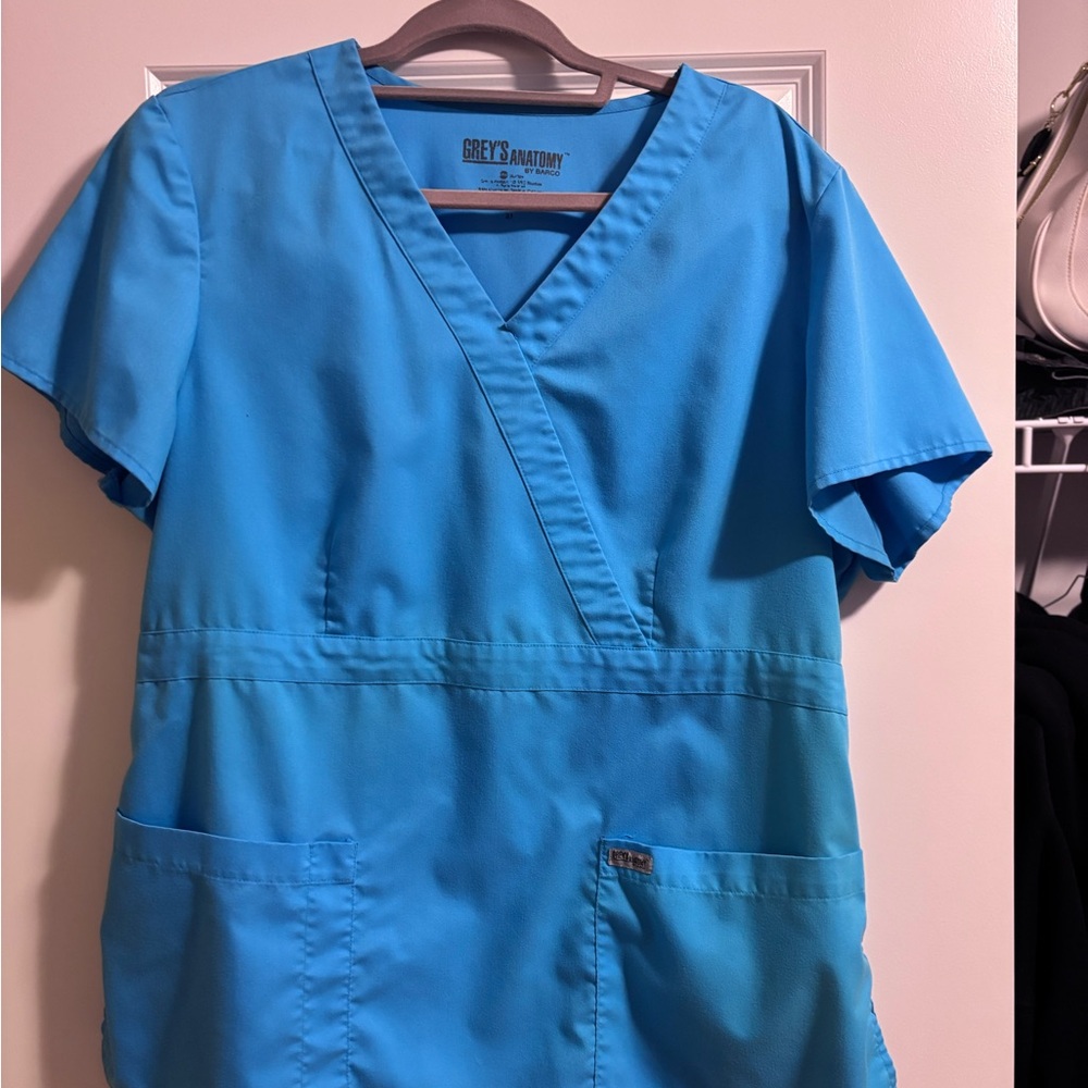 Set of 10 Grey's Anatomy Mock Wrap Scrub Tops